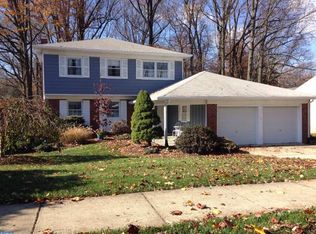 8 Candate Ct, Newark, DE 19711
