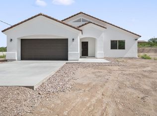 1148 Editor Ct, Rio Rico, AZ 85648