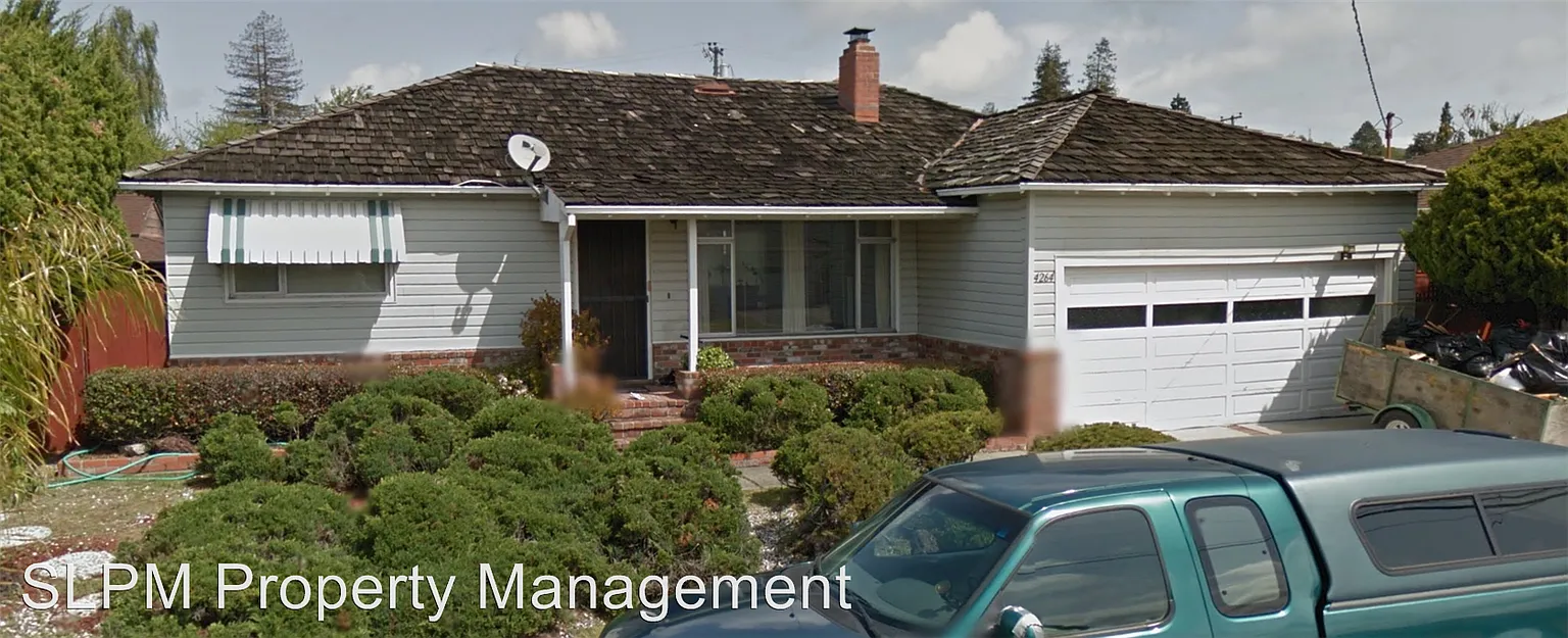 4264 Circle Ave photo 1