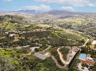 30368 La Primavera Dr, Vista, CA 92084