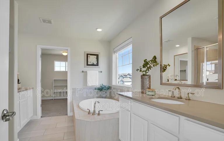 2334 Dinosaur Dr — Photo 17