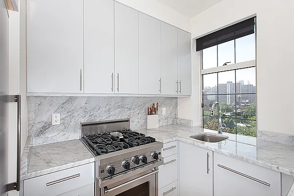 Rented by Brown Harris Stevens | media 15