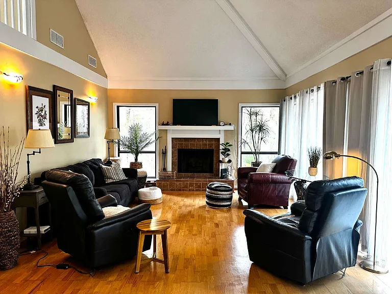 2 Palm Isle Ct — Photo 3