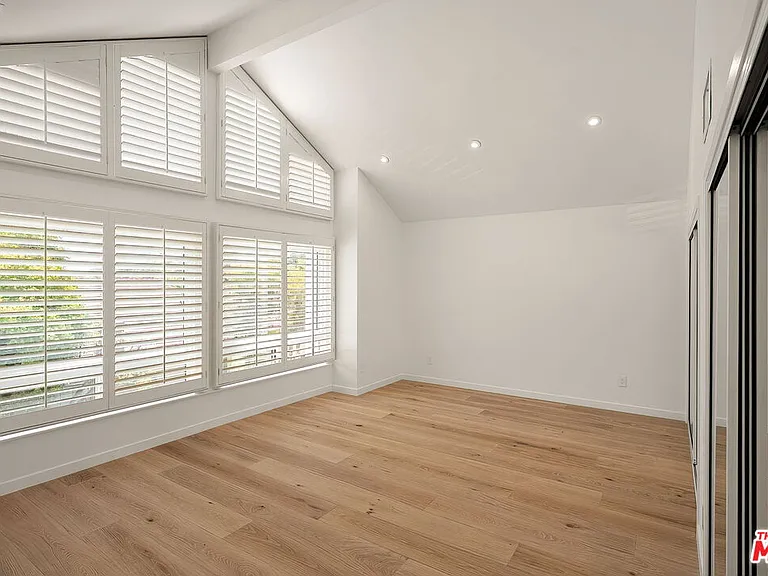 10311 Clusterberry Ct — Photo 27
