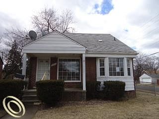 4th image of 9659 W Parkway St