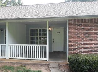 1034 Wildwood Ln, Spartanburg, SC 29301