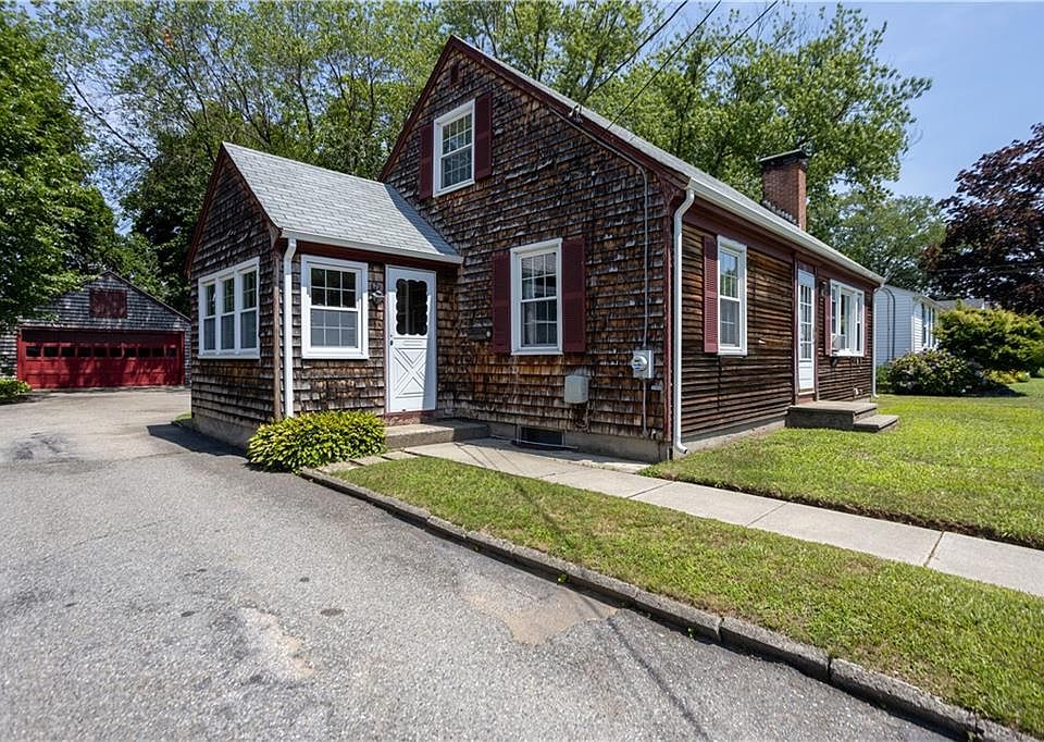 1st image of 73 Lindy Ave