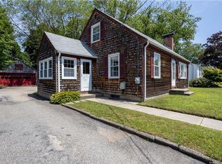 73 Lindy Ave, Riverside, RI 02915