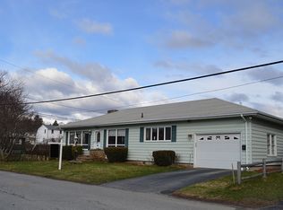 79 William St, Lawrence, MA 01841