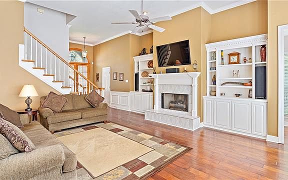 4th image of this home