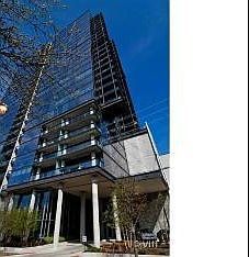 1st image of 860 W Blackhawk St Unit 2108