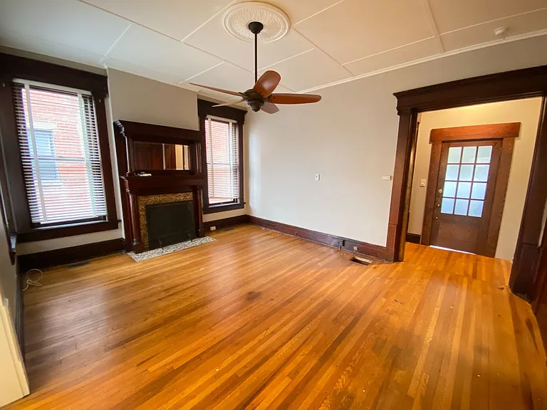 Buttles Ave 182 & Dennison Ave 792 ONYX — Photo 7