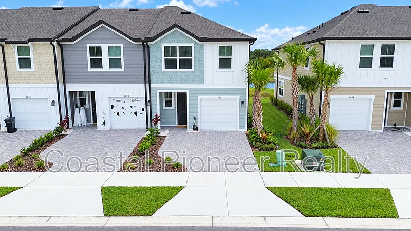 7622 Deer Valley Cir