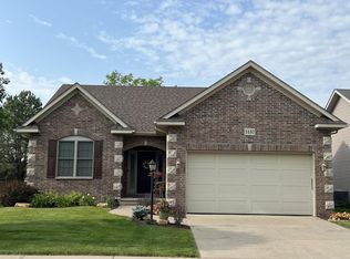 3157 Meridith Way, Bettendorf, IA 52722