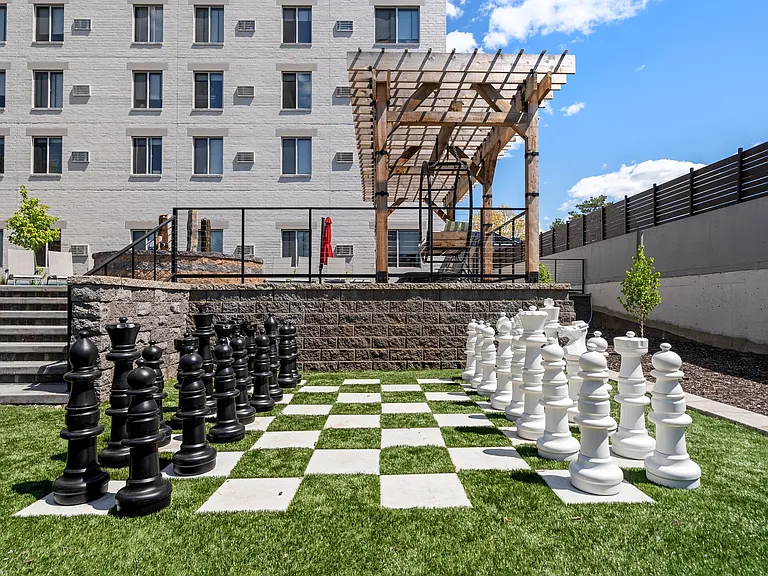 Lux Apartments — Photo 10