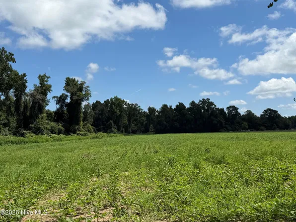 6514 Princess Ann Road, Evergreen, NC 28438