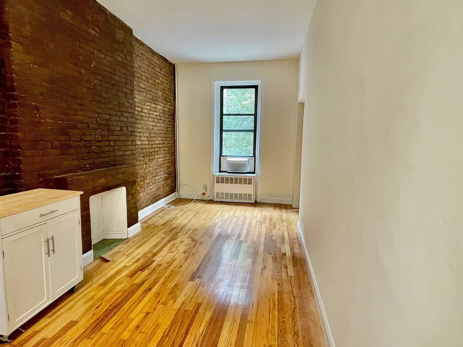 58 W 84th St — Photo 3