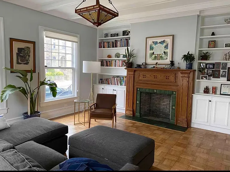 100 Hauxhurst Ave #1 — Photo 9