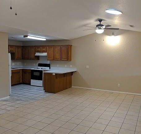 3rd image of 2252 Danielle Dr