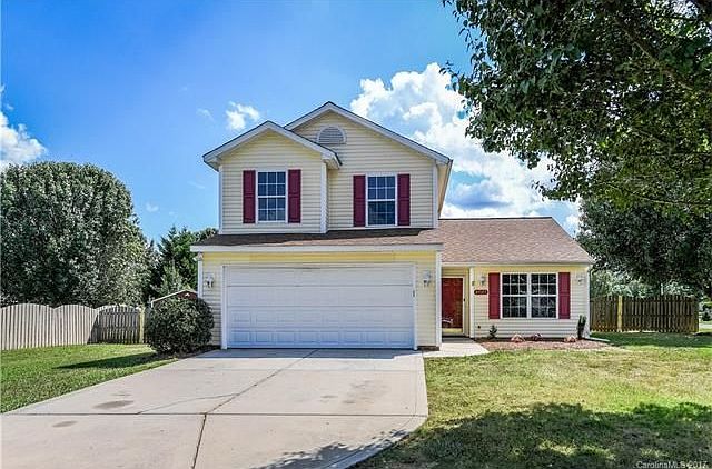 1st image of 4707 Dewberry Ln
