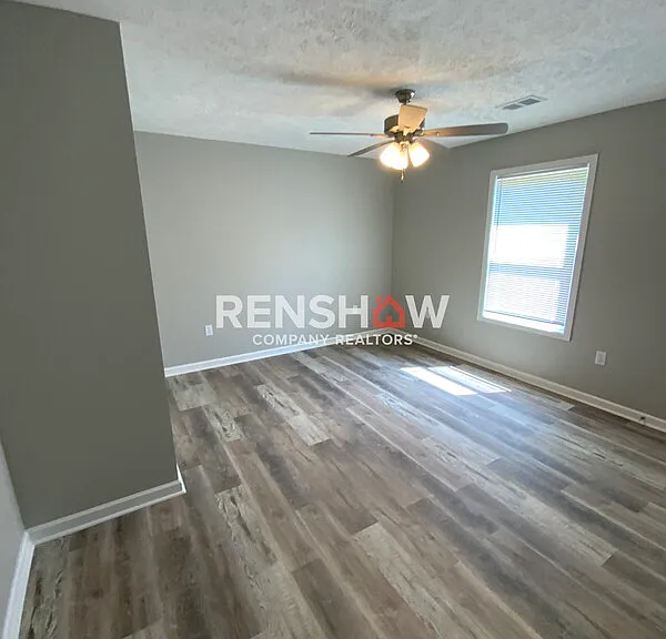 1706 Harris St — Photo 9