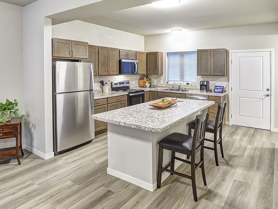 1st image of 2202 Odanah Rd #65b2a4c37