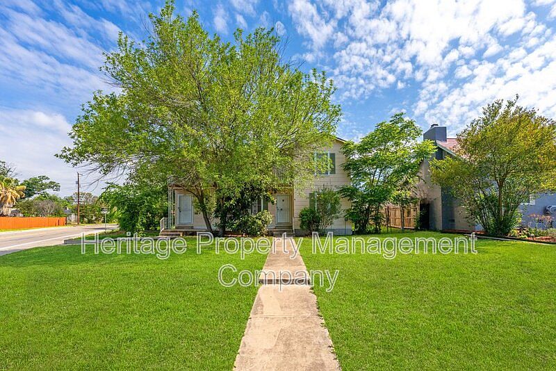 1st image of 229 Alexander Hamilton Dr #1