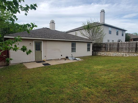 3rd image of 2329 Avalon Creek Way