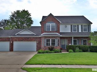 421 N Rhode Island Ave, Morton, IL 61550