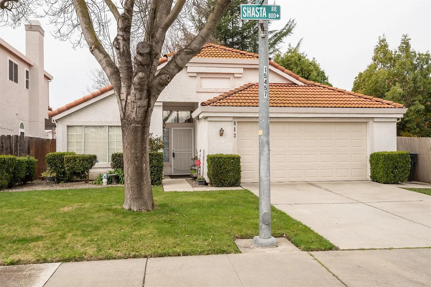 813 Shasta Ave photo 1
