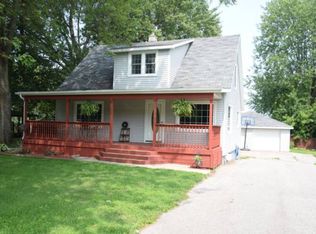 2939 E Ashby Rd, Midland, MI 48640