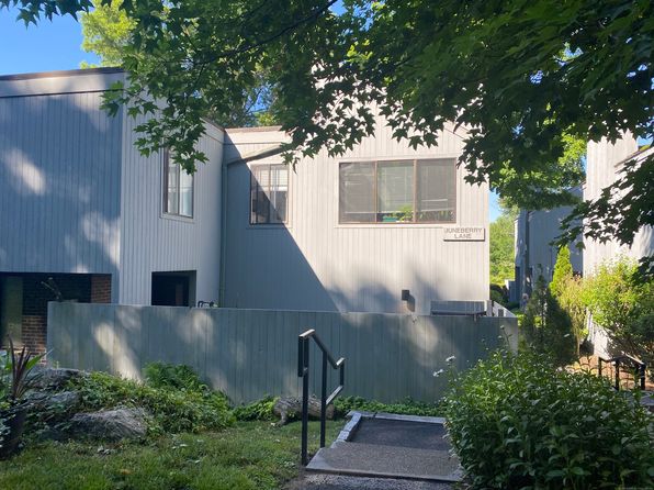 6 Juneberry Ln UNIT 6