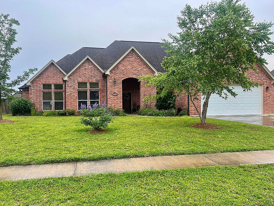 1st image of 243 Hannah Ln