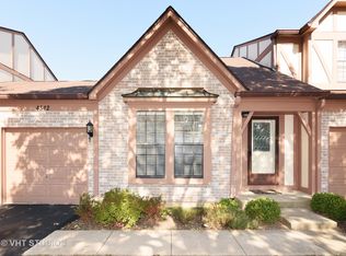 4542 Topaz Dr, Hoffman Estates, IL 60192