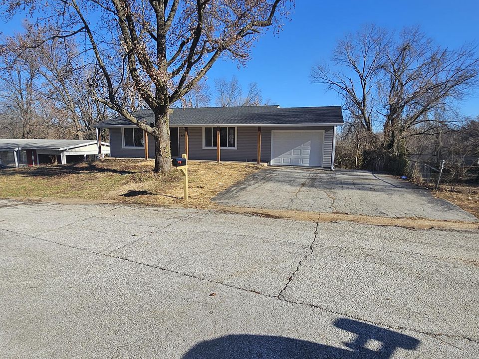 1st image of 10200 Green Valley Dr