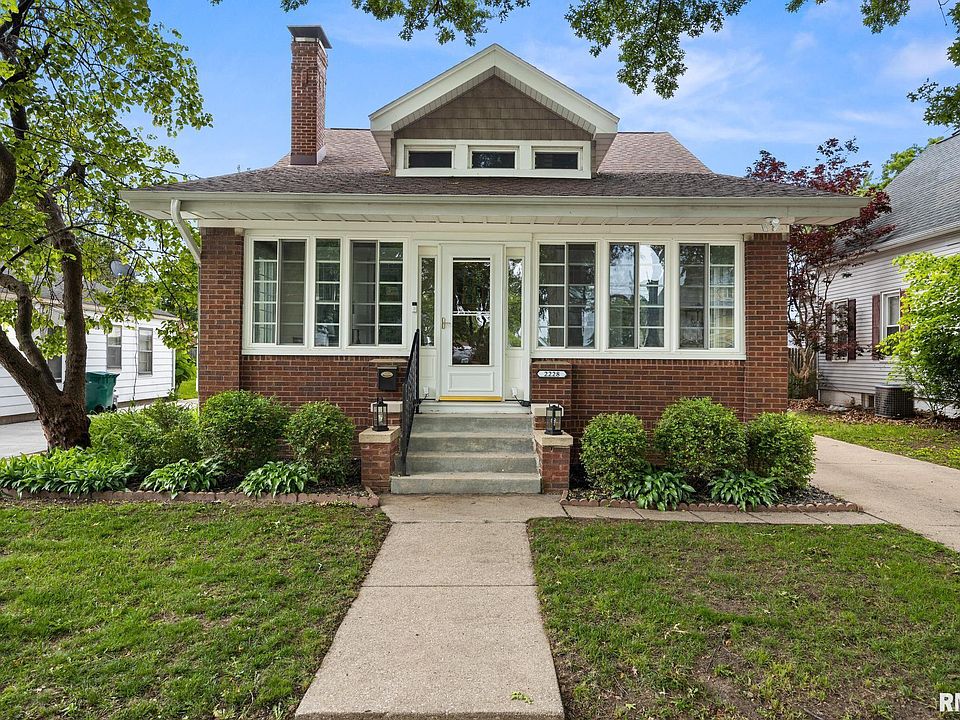 1st image of 2228 W Moss Ave