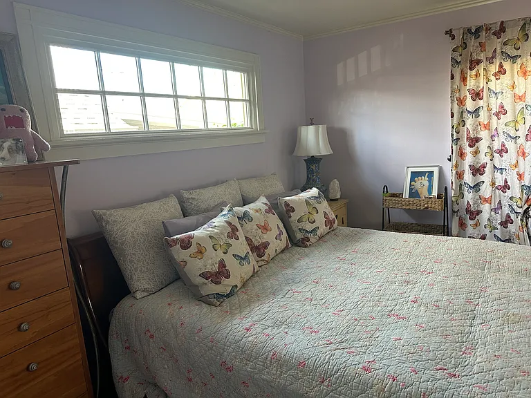 1171 Yosemite Ave — Photo 26
