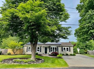 534 Hogg Memorial Dr, Whitman, MA 02382