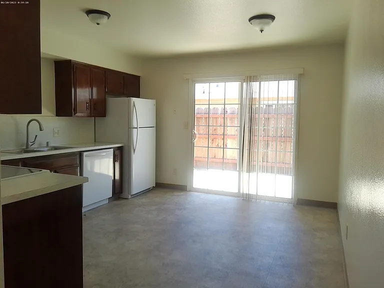 1721 Marion St #F — Photo 6