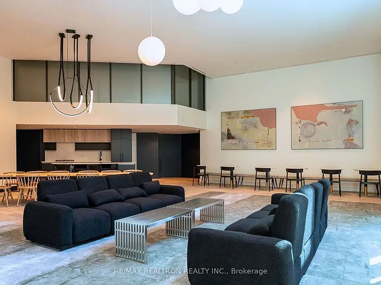 2625 Dundas St W #611 — Photo 20