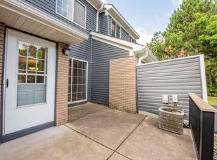 1850 Donegal Dr APT 5, Woodbury, MN 55125