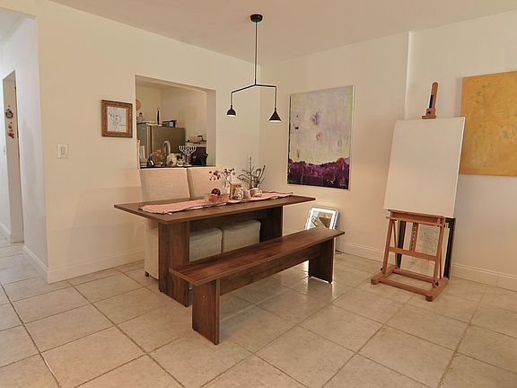 3rd image of 1000 NE 12th Avenue #106