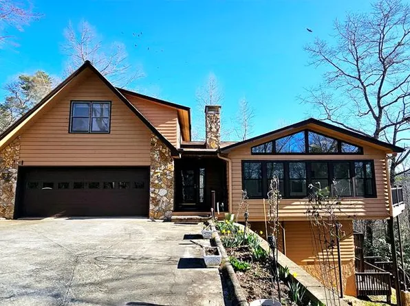 111 Brooklyn Trl, Franklin, NC 28734