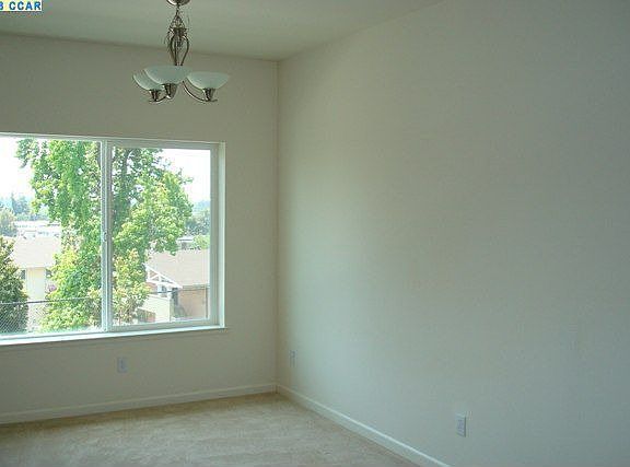 2nd image of 16471 Liberty St