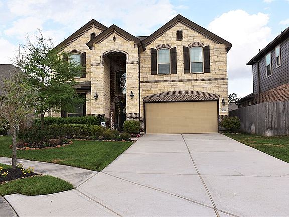 2nd image of 18711 Kelly Meadows Ln