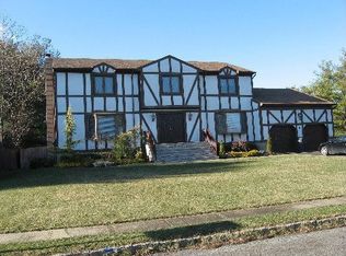 21 Carter Dr, Marlboro, NJ 07746