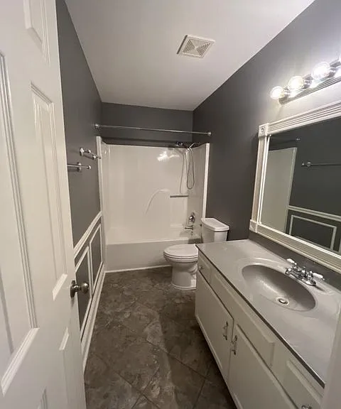 317 Springwood Cir — Photo 8