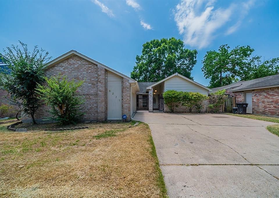 1st image of 6231 Pecan Wood Dr