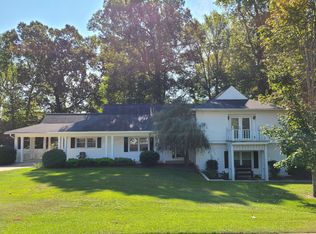 172 E Clinton St, Gray, GA 31032