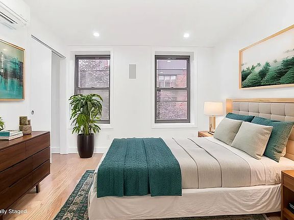 3rd image of 519 E 6th St APT 7